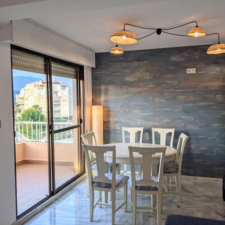 Salobrena - Primera Linea De Playa Junto Al Paseo Maritimo Bagian luar foto