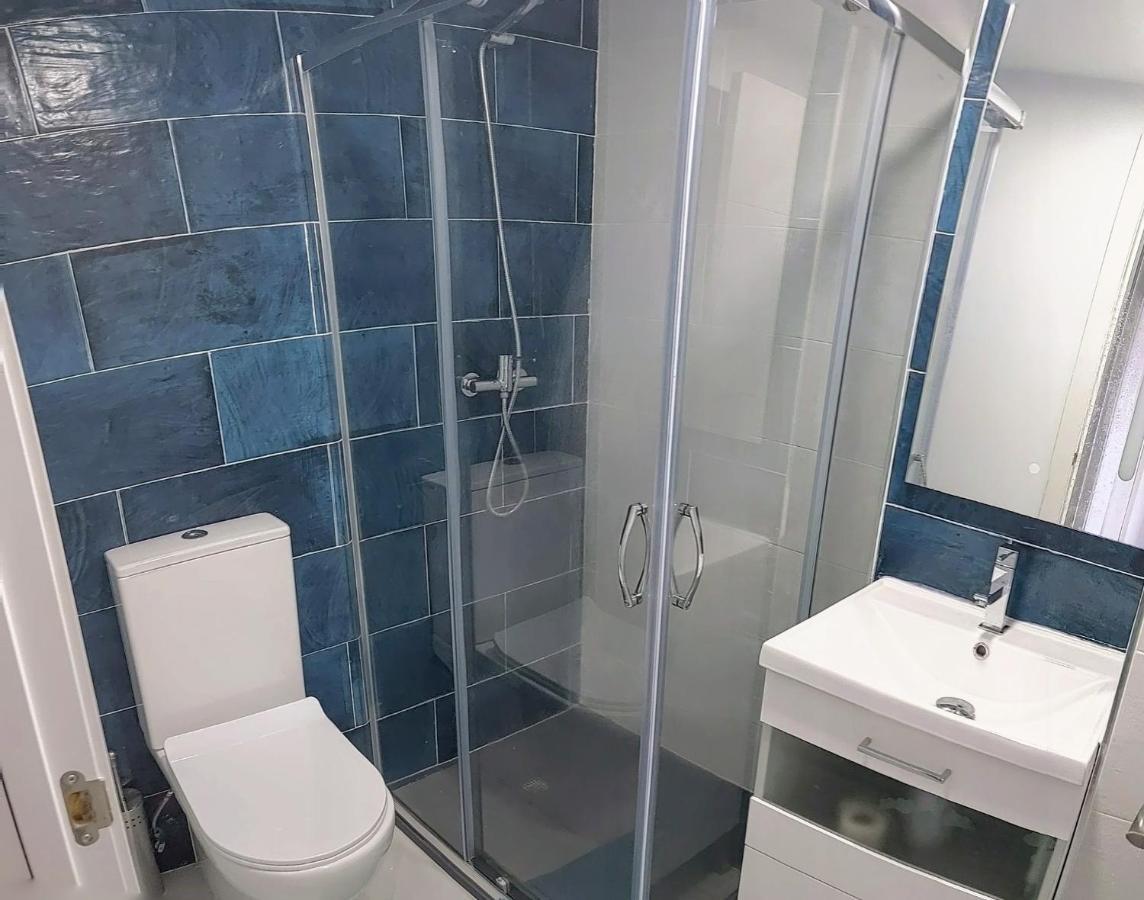 Salobrena - Primera Linea De Playa Junto Al Paseo Maritimo Bagian luar foto