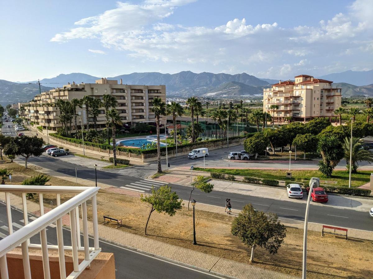 Salobrena - Primera Linea De Playa Junto Al Paseo Maritimo Bagian luar foto