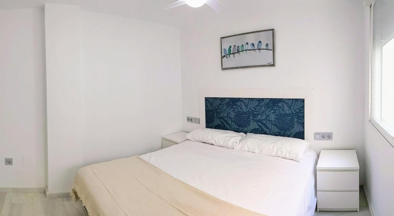 Salobrena - Primera Linea De Playa Junto Al Paseo Maritimo Bagian luar foto